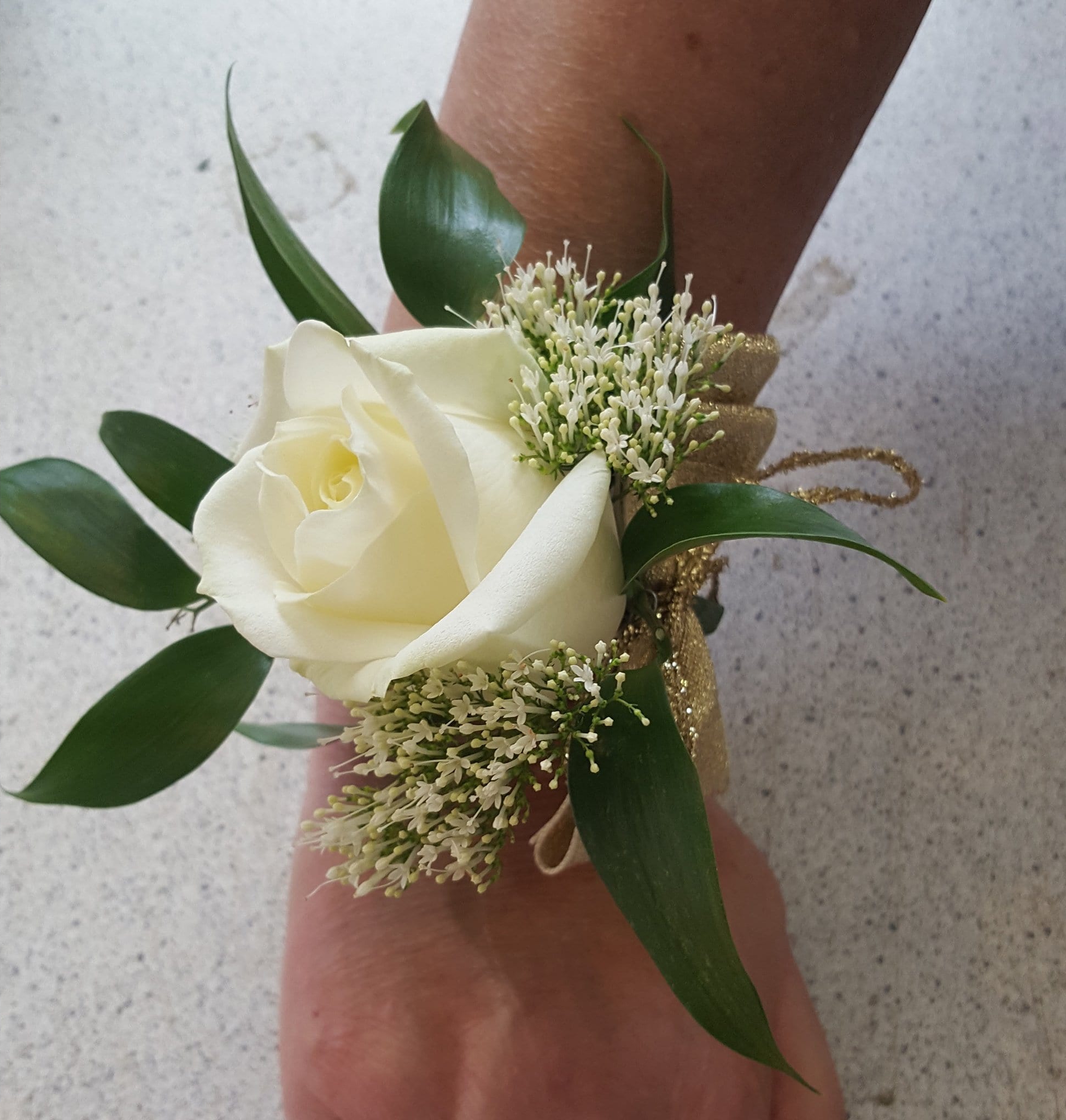 Fresh Corsages - Corsage Prom